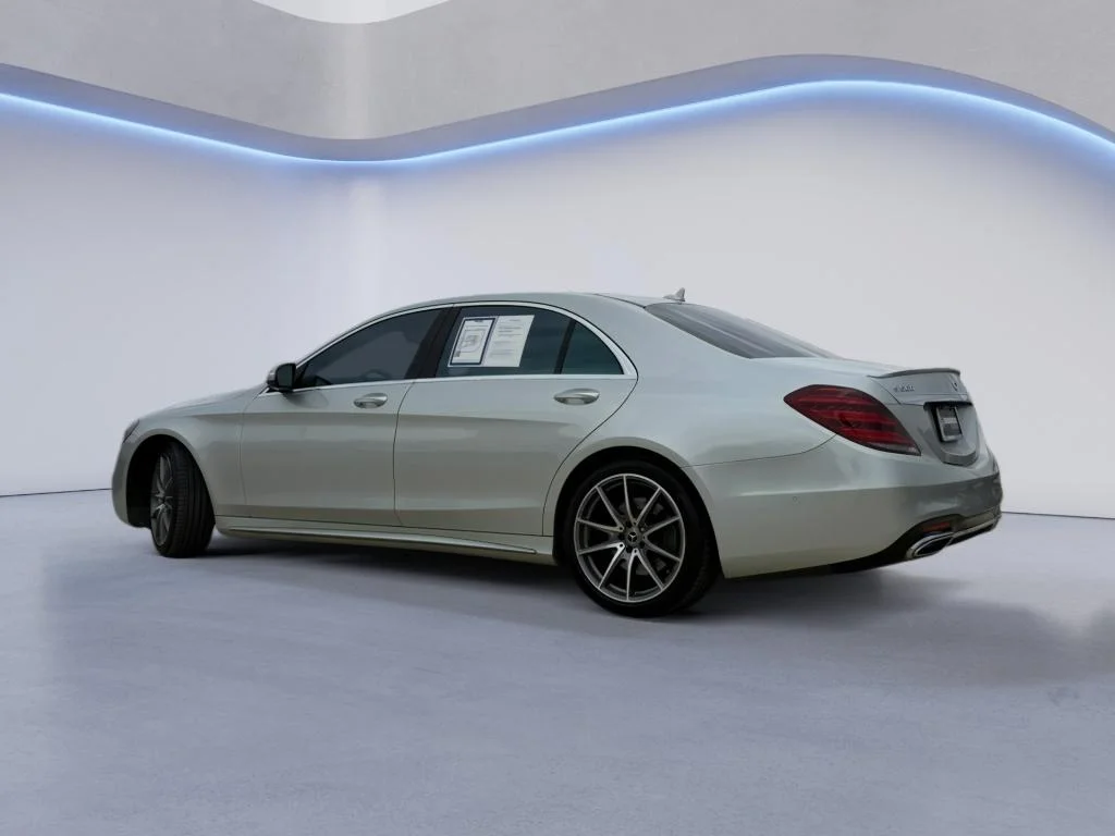 Used 2019 Iridium Silver Metallic Mercedes-Benz S560 4MATIC® image 3
