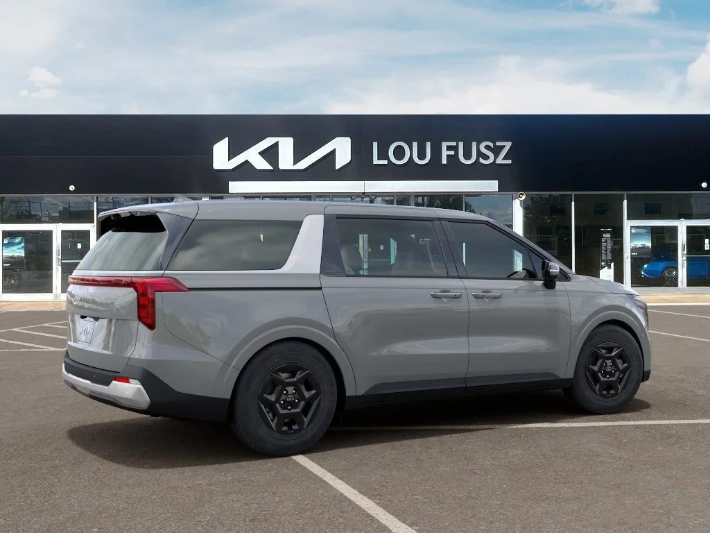 New 2027 Ceramic Silver Kia LXS image 6