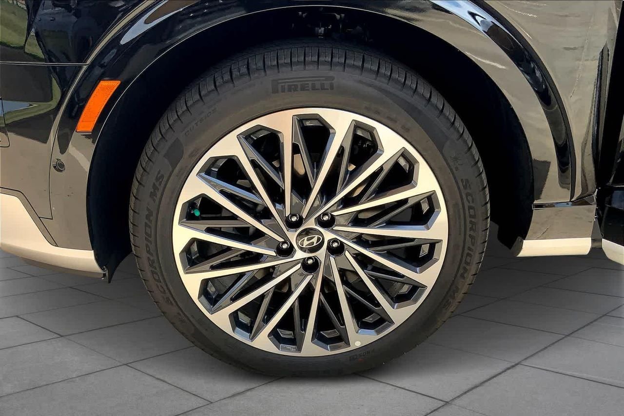 New 2026 Abyss Black Pearl Hyundai Calligraphy AWD image 11