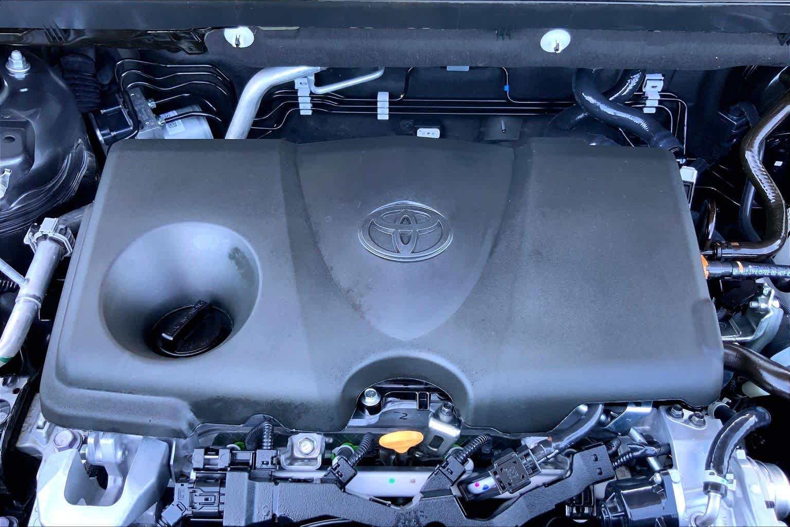 Certified Used 2025 Magnetic Gray Metallic Toyota XLE image 32