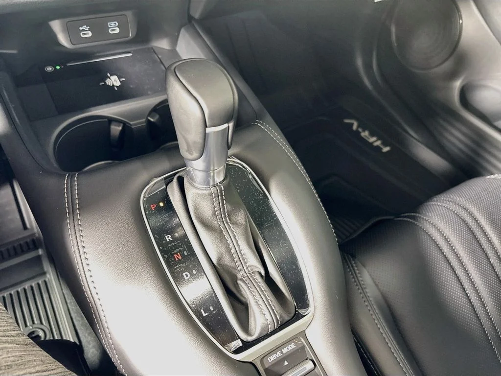 New 2027 Platinum White Pearl Honda EX-L image 17