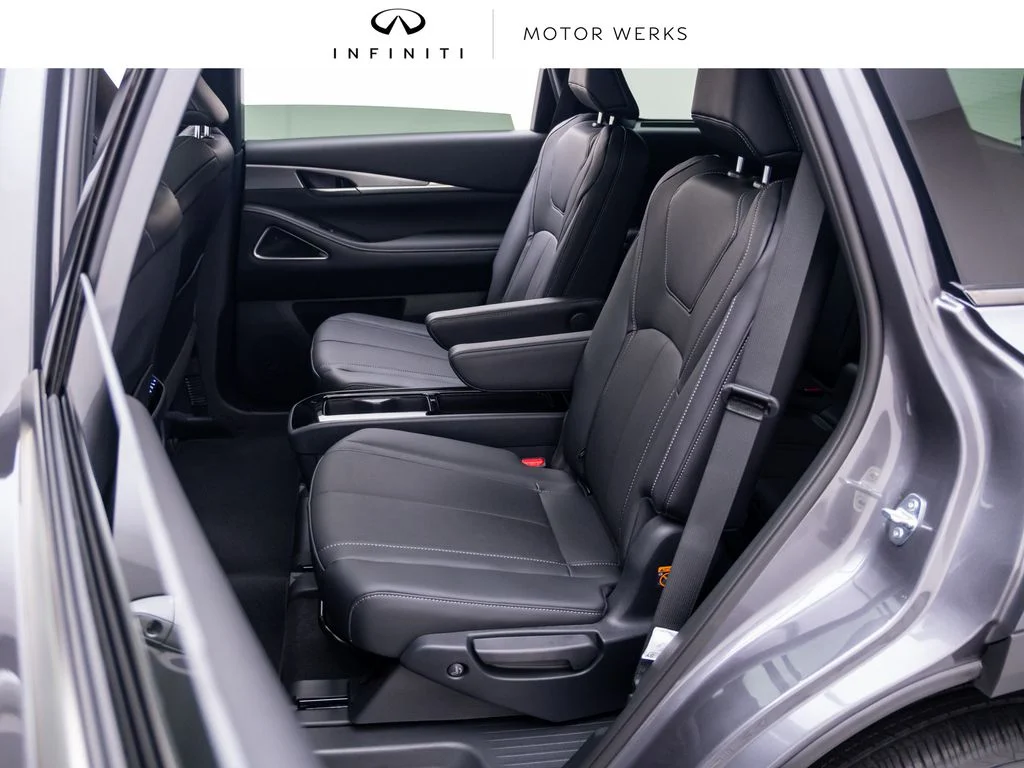 New 2027 2T GRPT SHDW INFINITI Sport AWD image 16