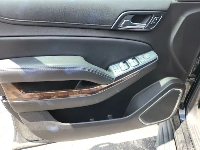 Used 2015 Black Chevrolet LS image 9