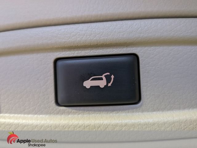 Used 2013 Brown Nissan LE image 13