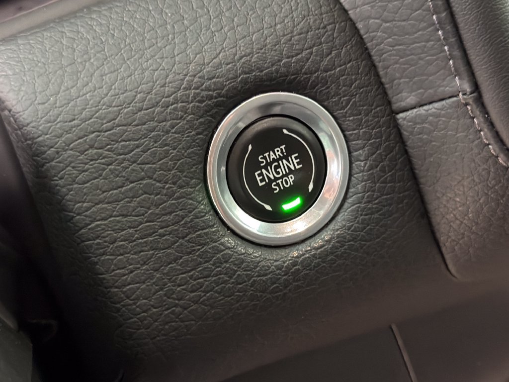 2022 GMC Yukon Denali - Photo 36