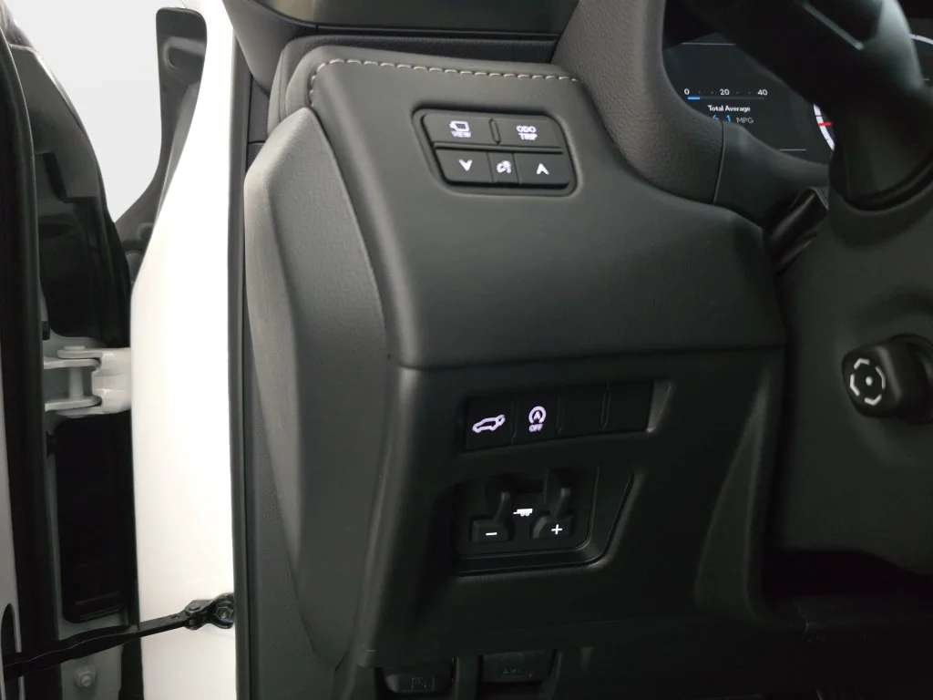 New 2026 Ultra White Lexus F SPORT HANDLING image 24