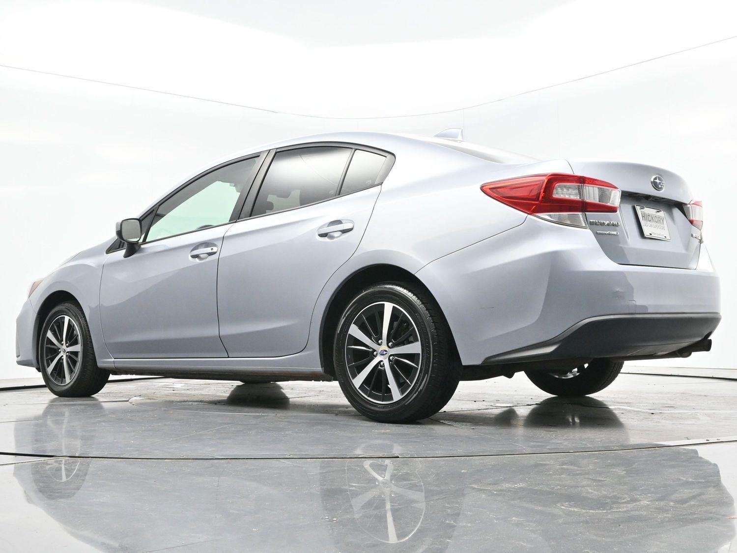 Used 2019 Ice Silver Metallic Subaru Premium image 43