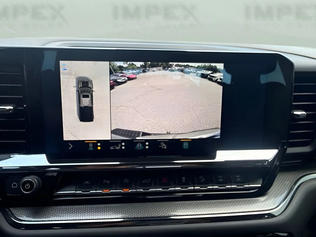 Used 2022 Blue Chevrolet ZR2 image 21
