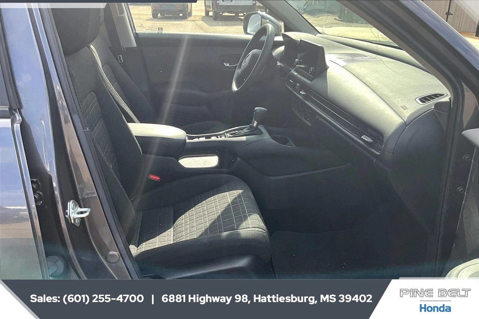Used 2025 Modern Steel Metallic Honda LX image 6
