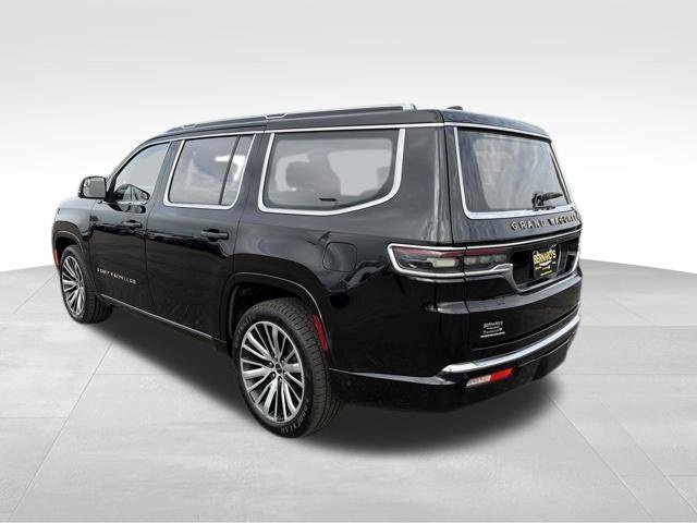 Used 2022 Black Jeep Series III image 8