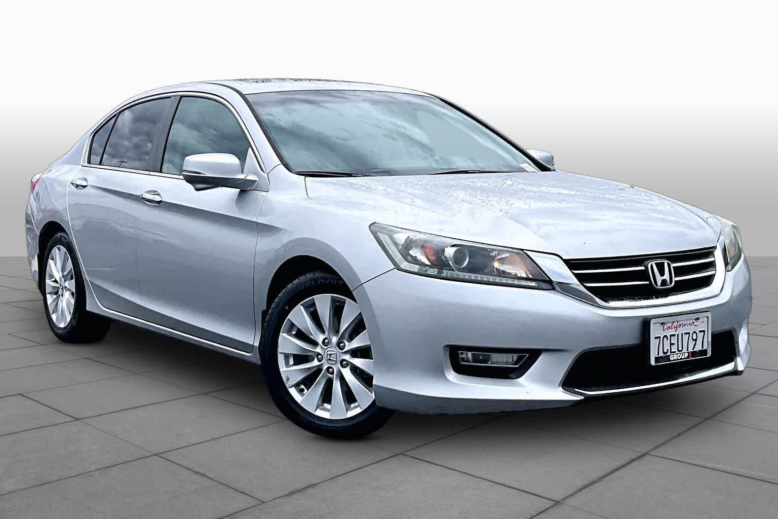 Used 2013 Honda Accord EX with VIN 1HGCR2F77DA193011 for sale in Sacramento, CA