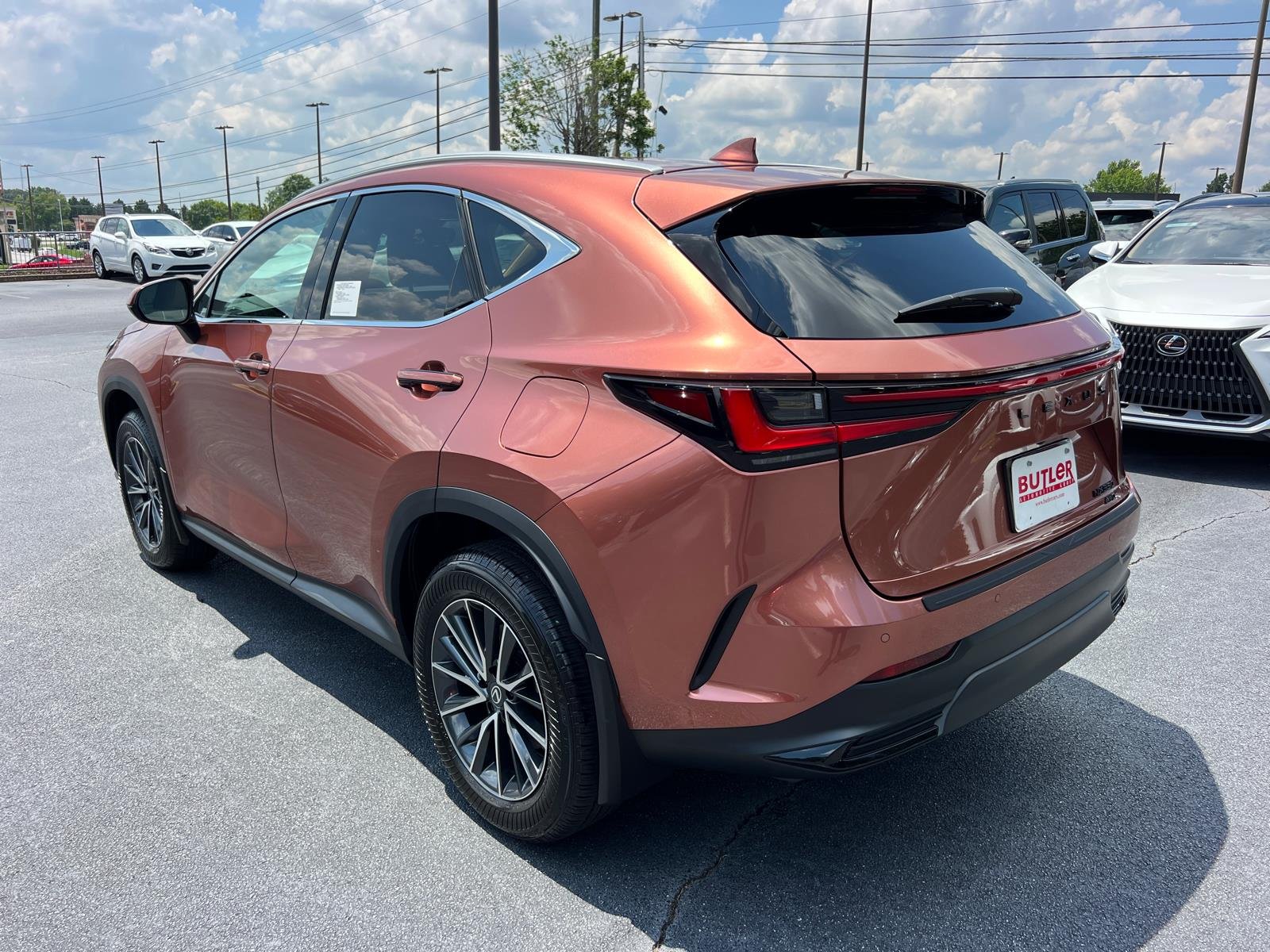 New 2026 Copper Crest Lexus PREMIUM image 7