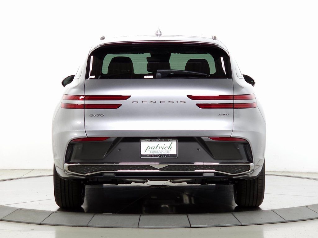 Used 2026 Silver Genesis 2.5T Advanced image 6