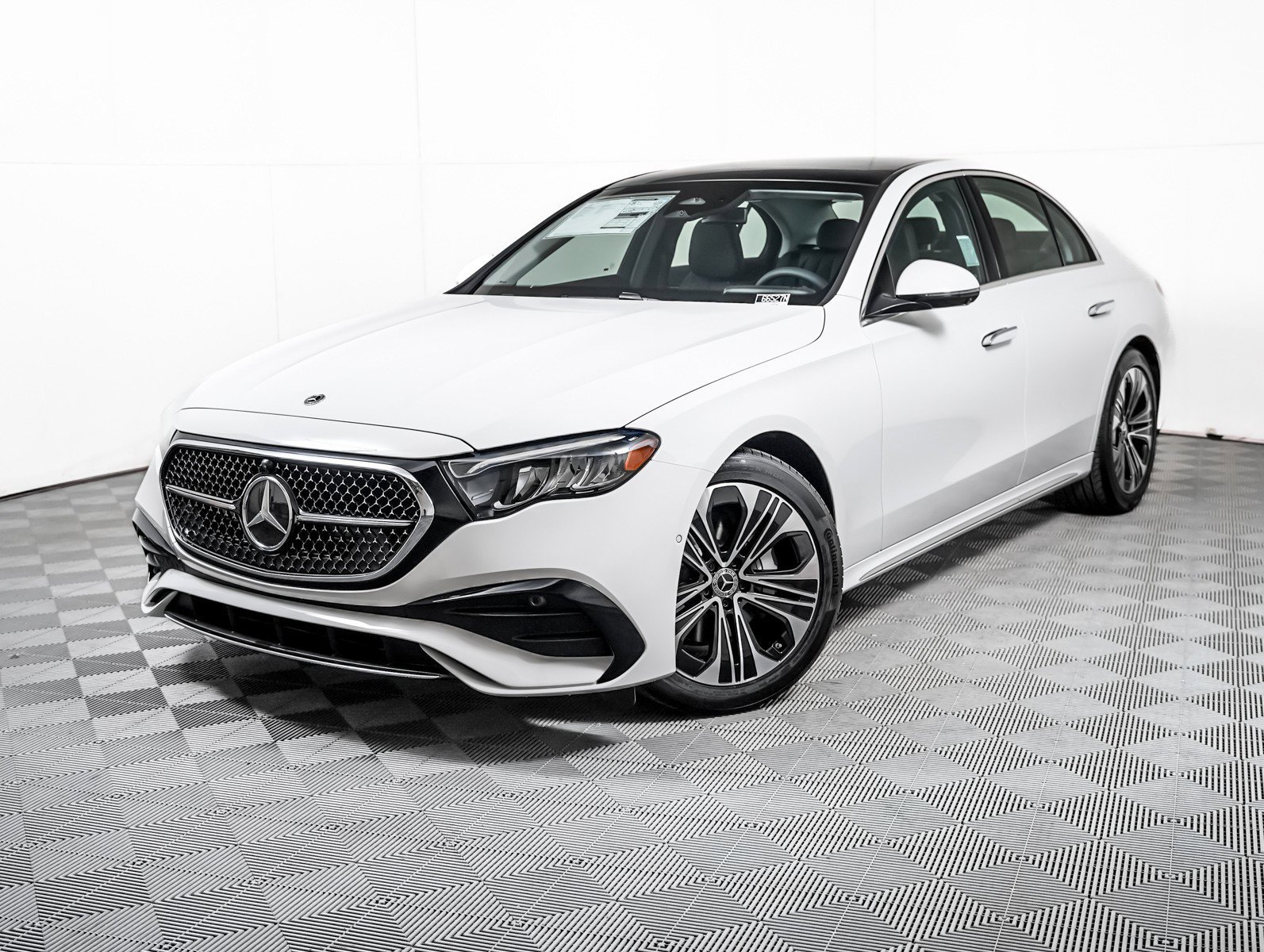 New 2026 Polar White Mercedes-Benz E 350 image 1