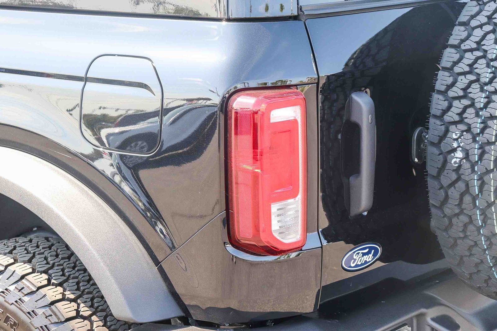 Used 2026 Shadow Black Ford Big Bend image 7