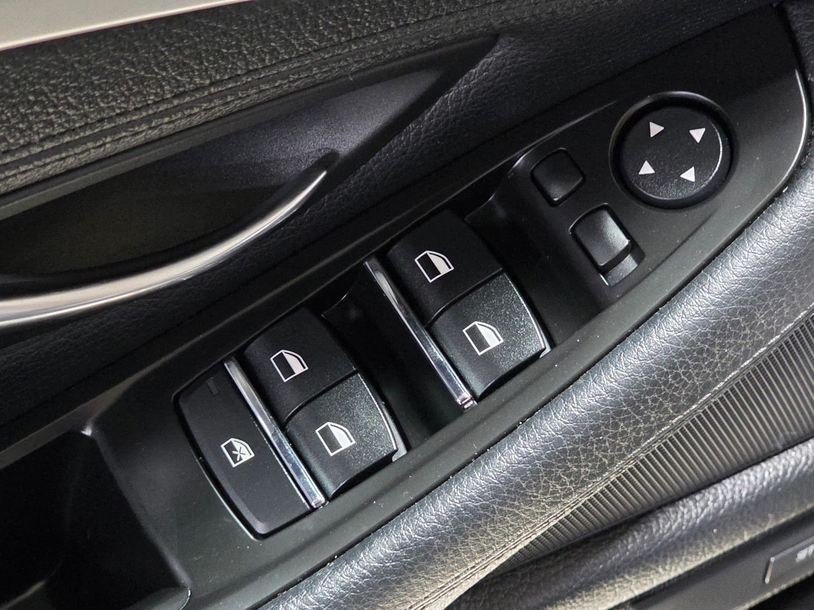 Used 2015 Jet Black BMW 528i image 21