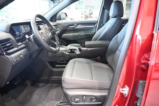 2026 GMC Terrain AT4 - Photo 9