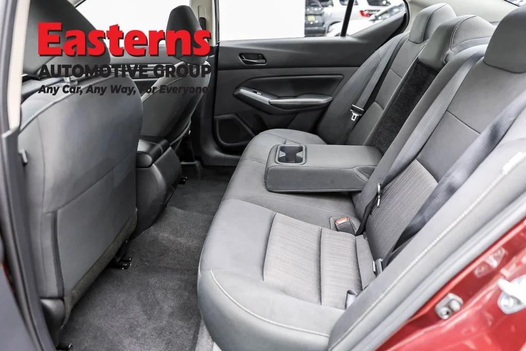 Used 2025 Red Nissan 2.5 SV image 21