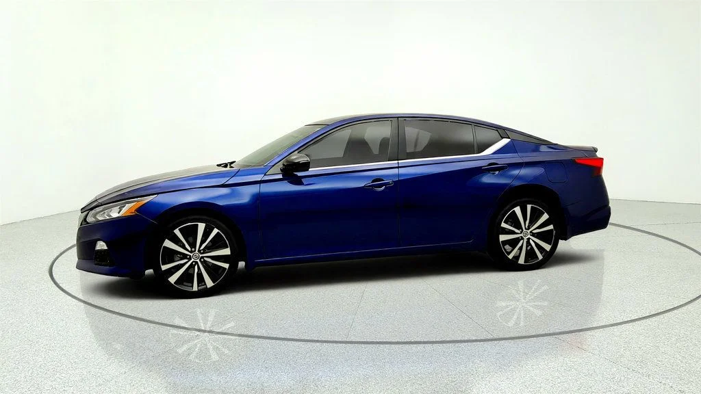 Used 2020 Deep Blue Pearl Nissan 2.5 SR Sedan image 8