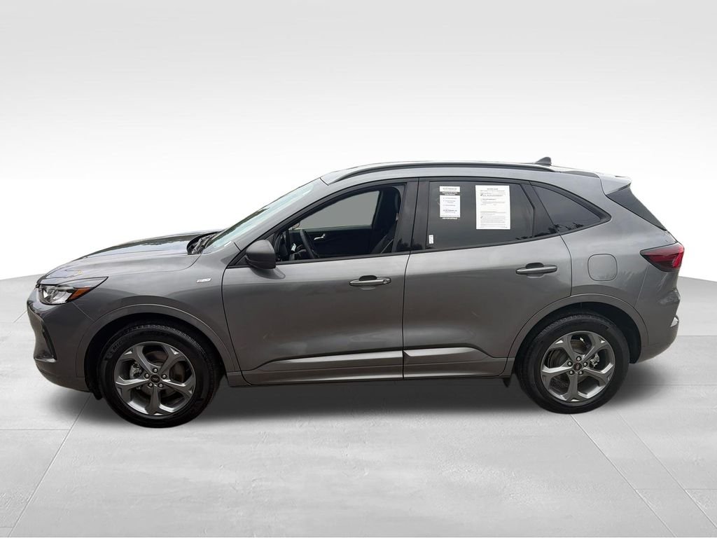 Used 2024 Gray Ford ST-Line image 2