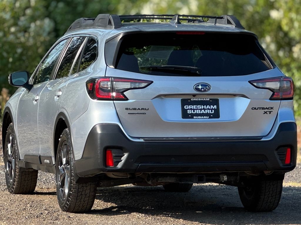 Used 2020 Ice Silver Metallic Subaru Onyx Edition XT image 5