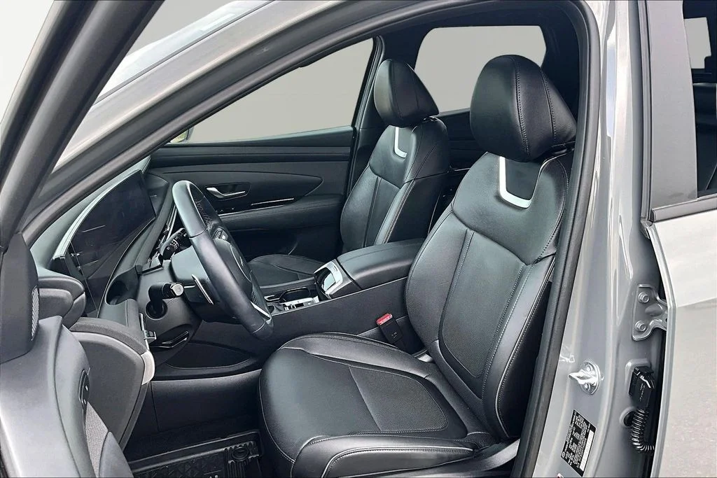 Used 2026 Hampton Gray Hyundai Limited image 26