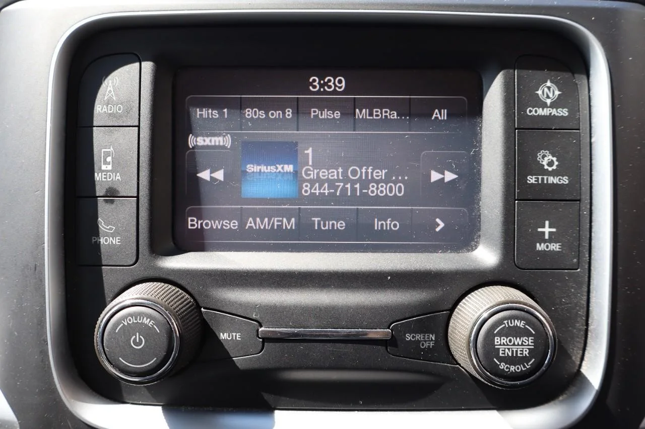Used 2024 Diamond Black Crystal Pearl Coat Ram SLT image 22