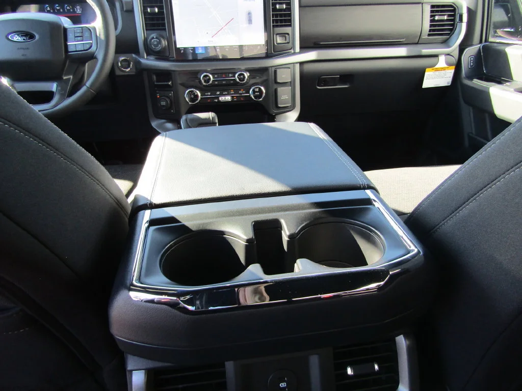 New 2026 Black Ford XLT image 31