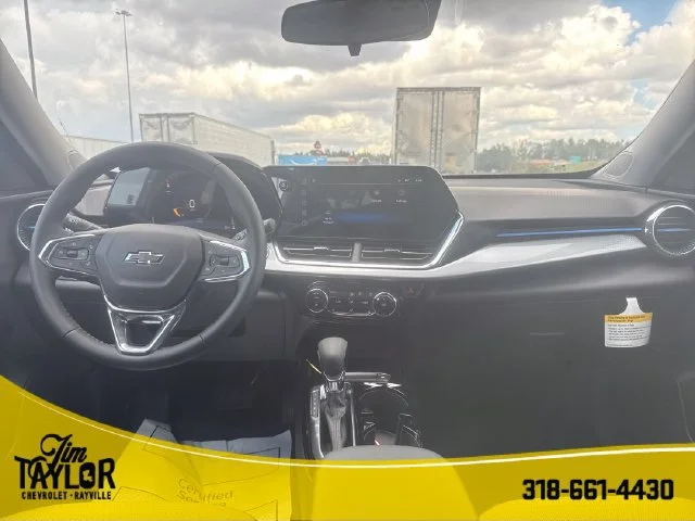 2026 Chevrolet Trax LT - Photo 14