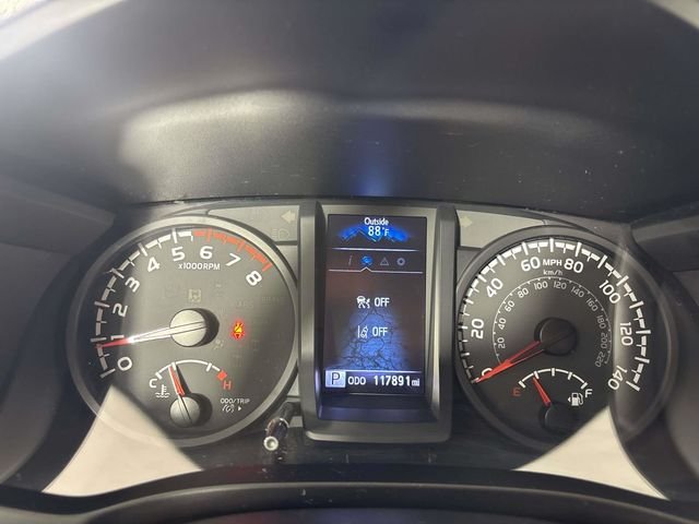 Used 2022 Gray Toyota SR image 29