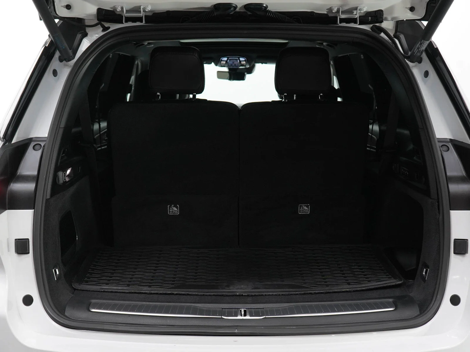 Used 2024 Bright White Clearcoat Jeep Summit image 34
