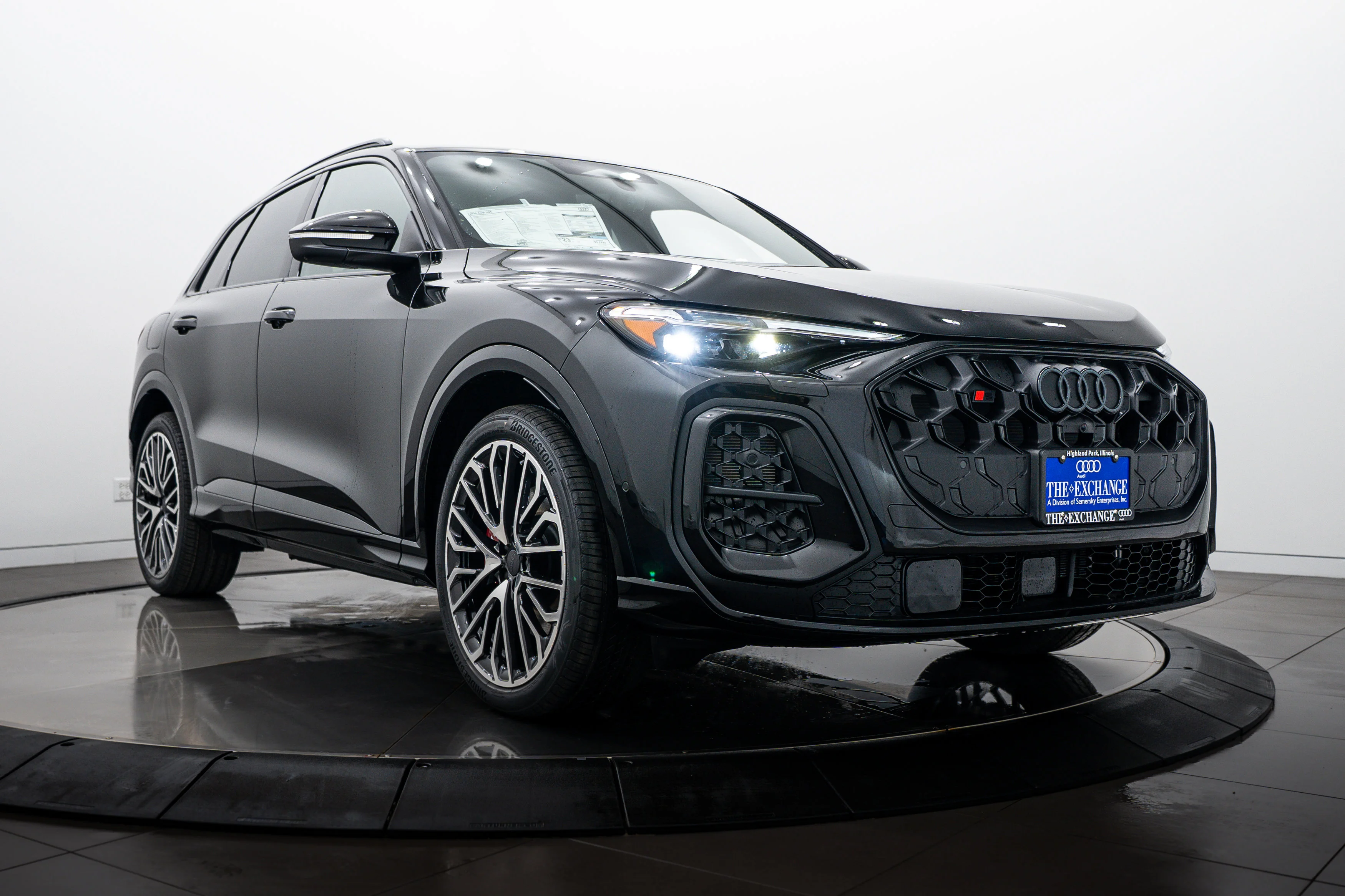 2026 Audi SQ5 Premium Plus quattro's photo