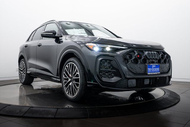 2026 Audi SQ5 Premium Plus