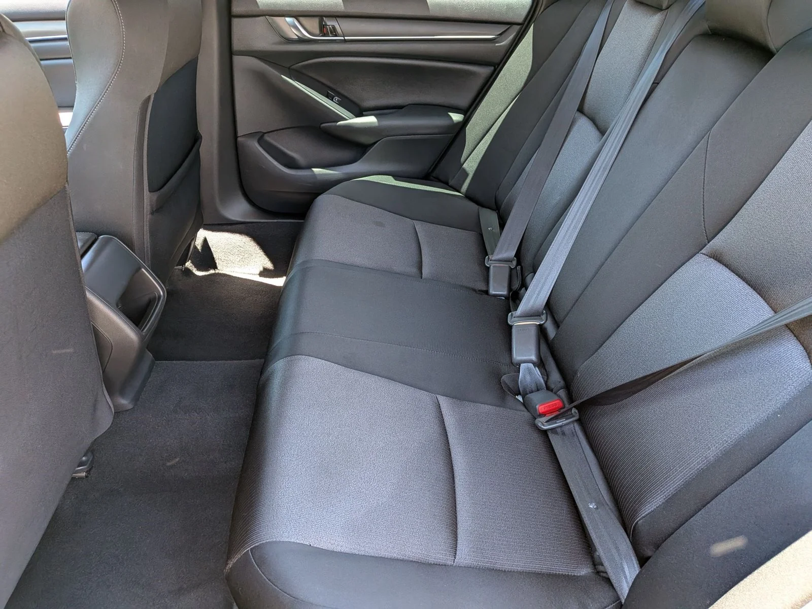 Used 2020 Black Honda LX image 17