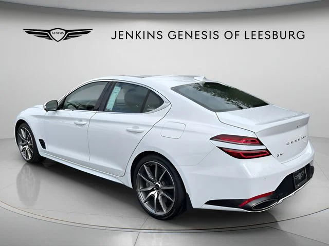 Used 2026 White Genesis 2.5T Prestige image 5