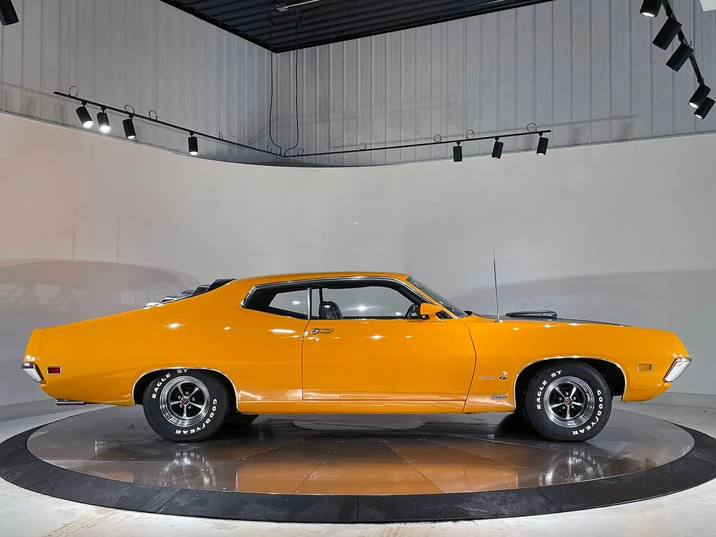 Used 1970 Black Ford  image 4
