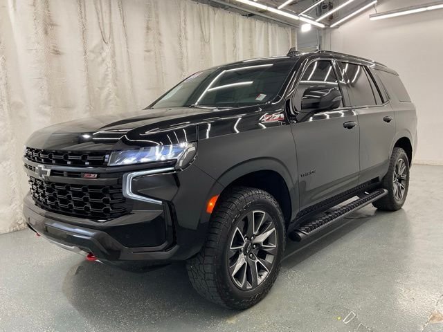 Used 2023 Black Chevrolet Z71 image 4