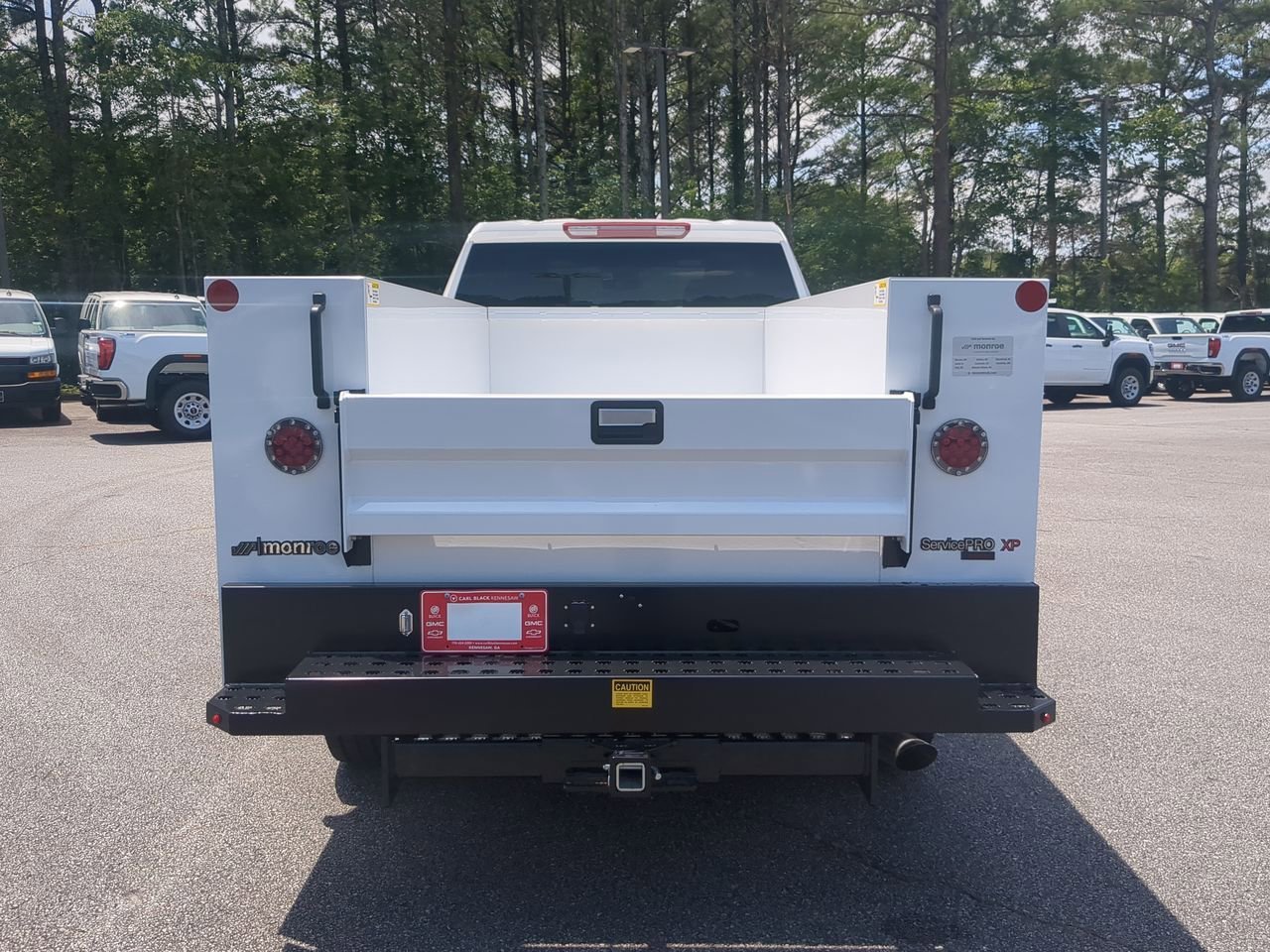 New 2026 Summit White GMC Pro image 7