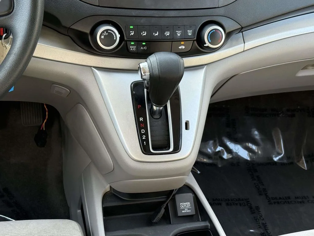 Used 2014 Silver Honda LX image 21