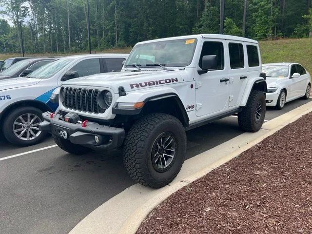 Used 2025 White Jeep Rubicon X image 3