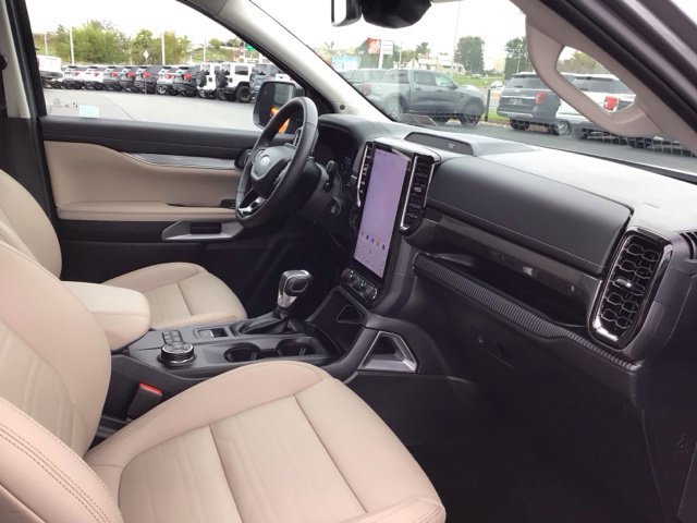 Certified Used 2025 Carbonized Gray Metallic Ford Lariat image 11