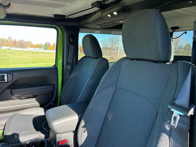 New 2026 Mojito Clear-Coat Exterior Paint Jeep Sport S image 9
