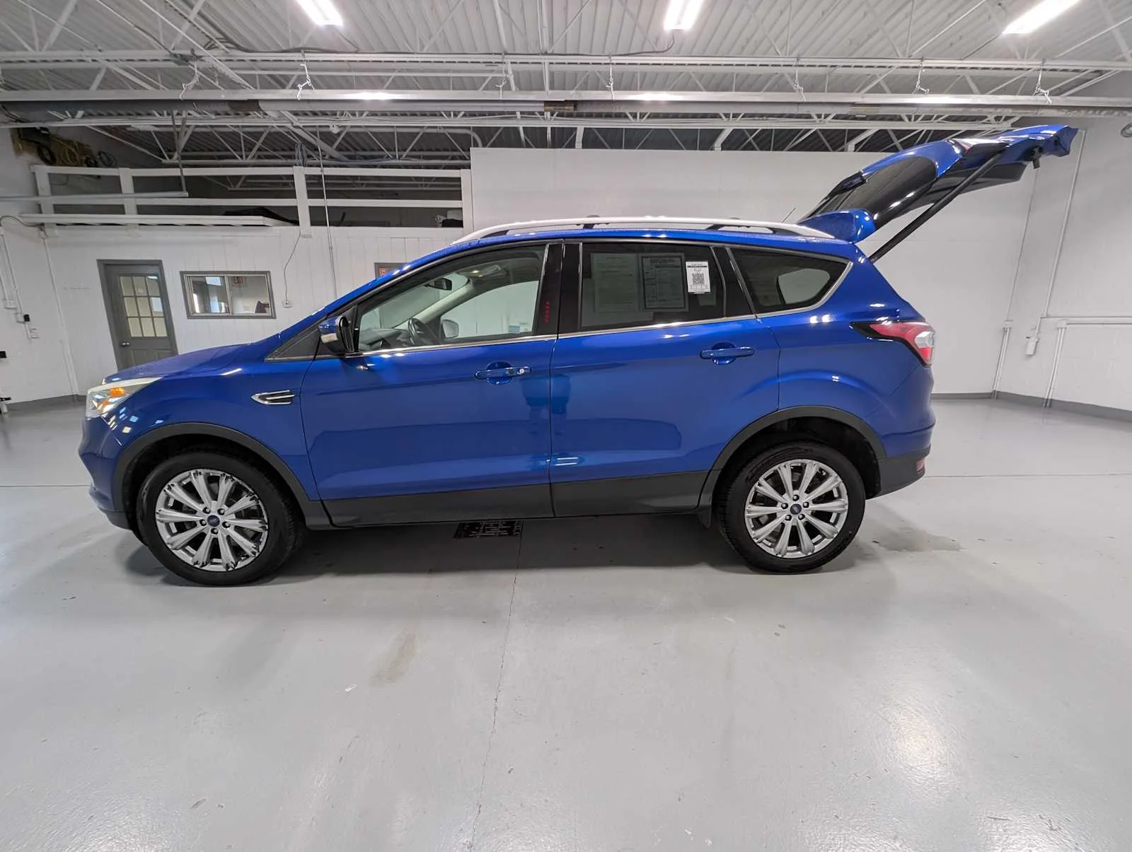 Used 2017 Lightning Blue Ford Titanium image 12