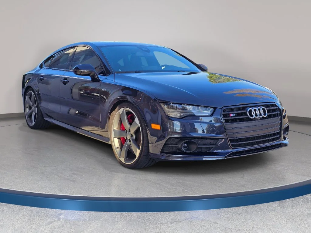 Used 2017 Blue Audi 4.0T Prestige image 4