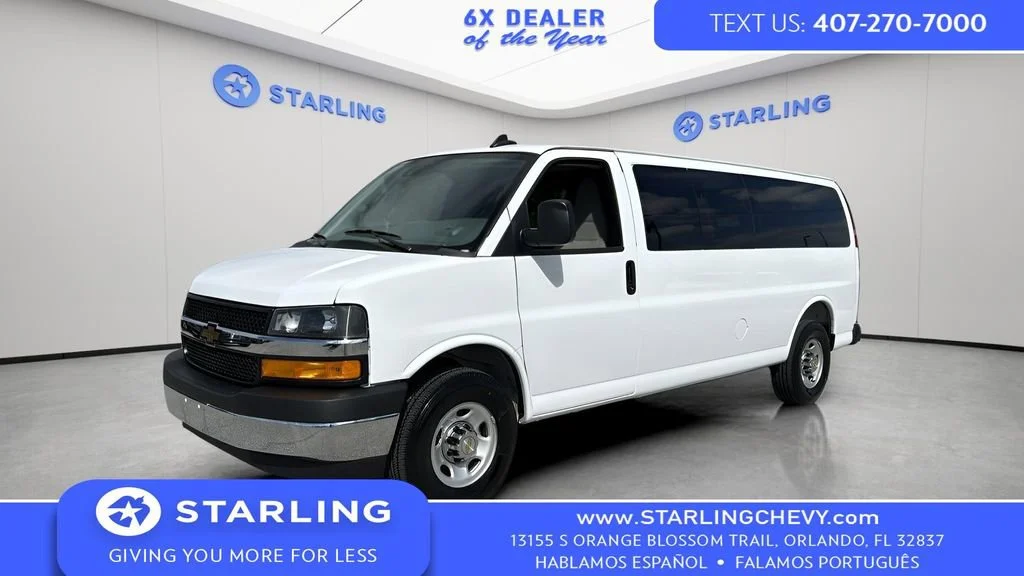 2025 Chevrolet Express 3500 LT Extended's photo