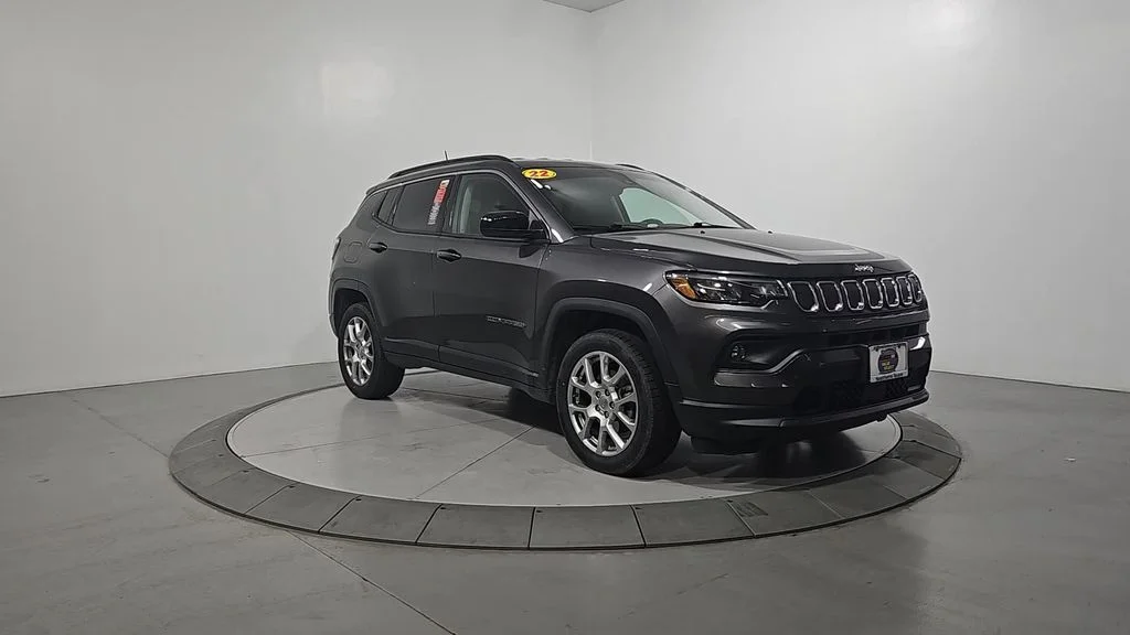 2022 Jeep Compass Latitude Lux - Photo 8