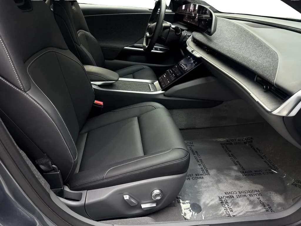 Used 2024 Gray Lucid Touring image 44