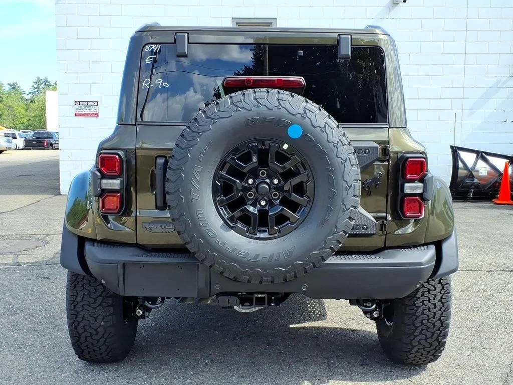 New 2026 Shelter Green Metallic Ford Raptor image 5