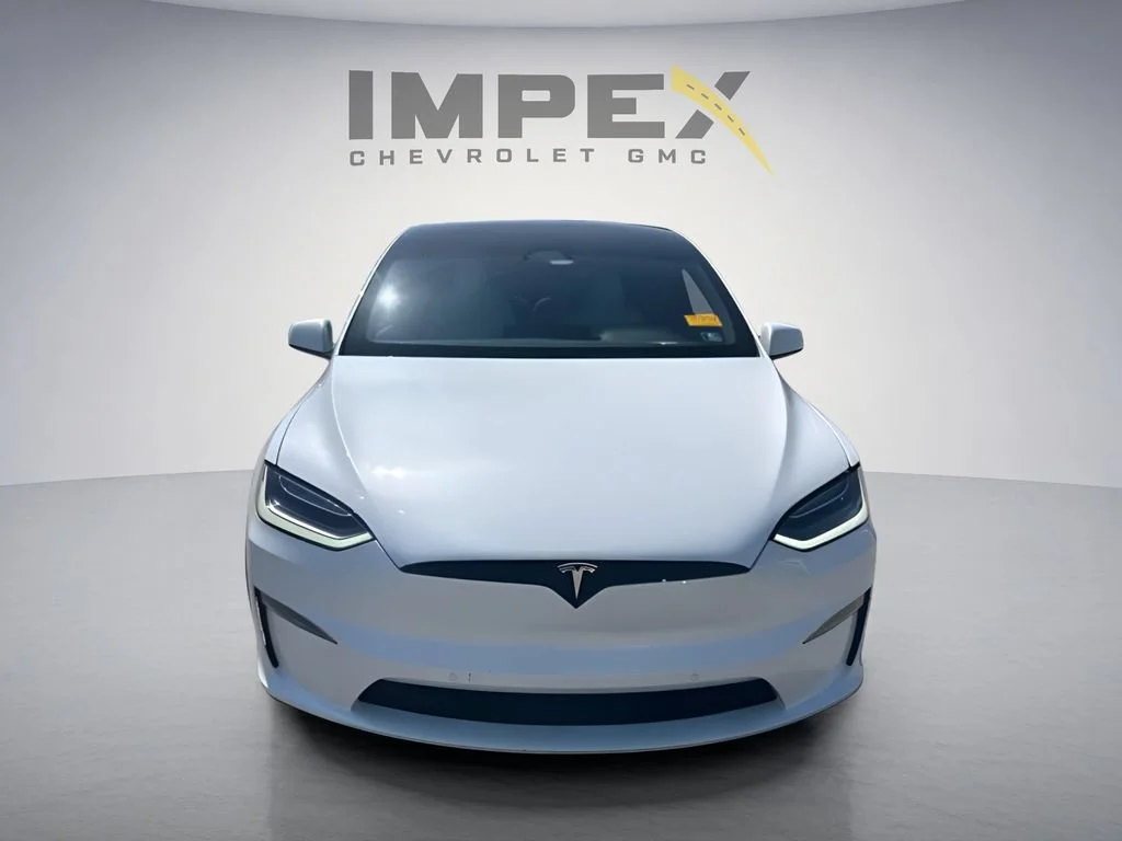 Used 2022  Tesla Plaid image 8