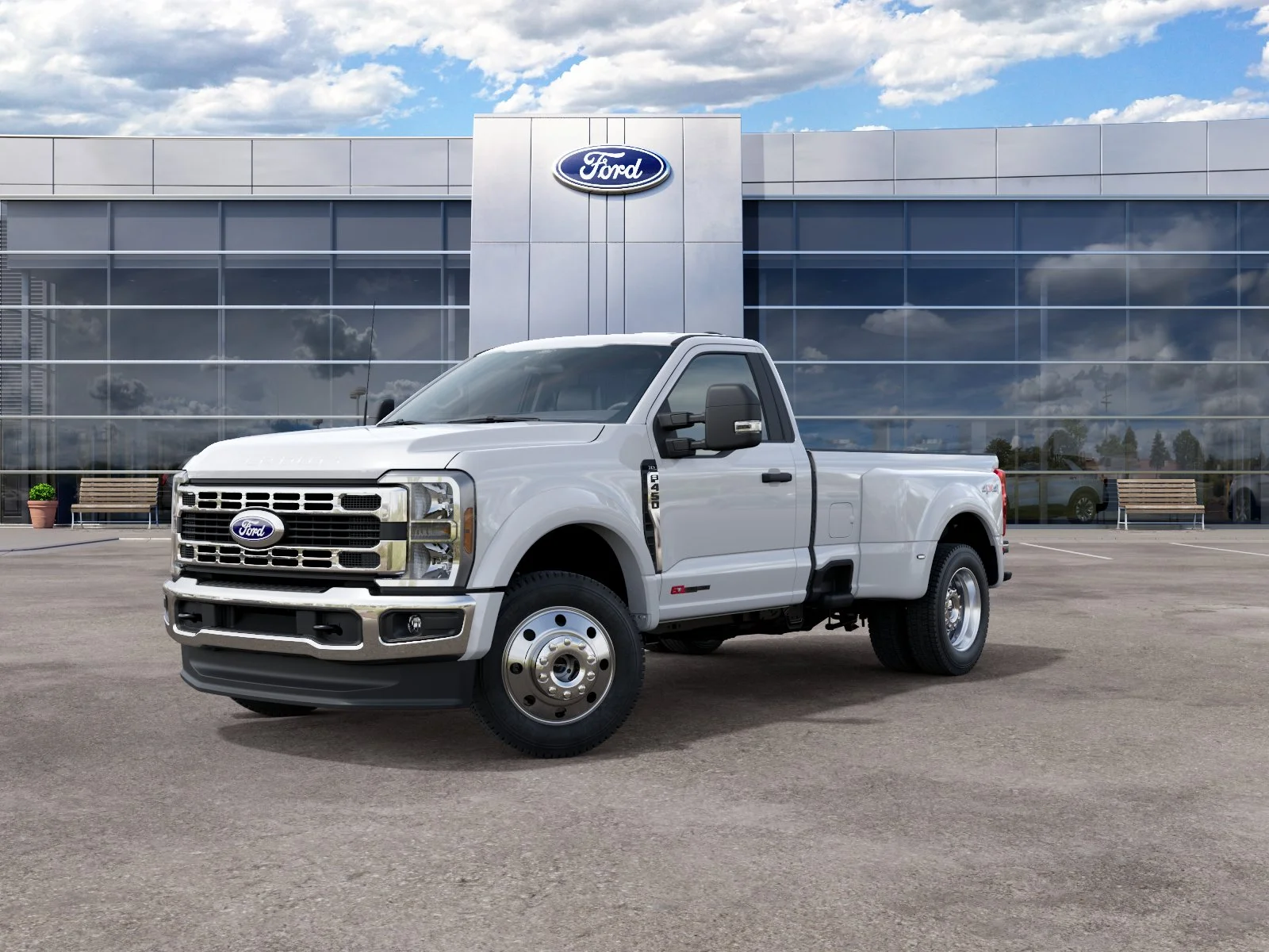 New 2027 Oxford White Ford XLT image 27